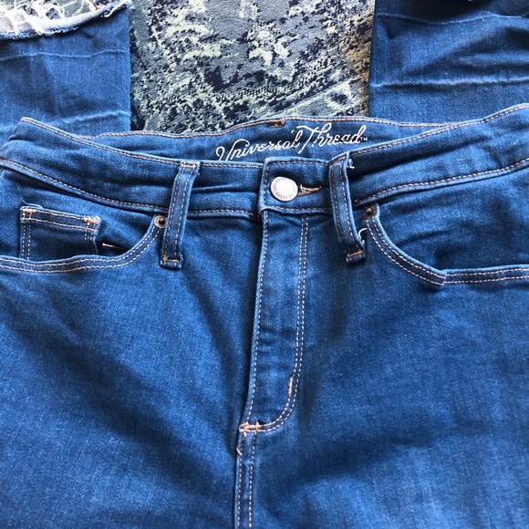 Universal Thread Denim - Picture 3 of 6